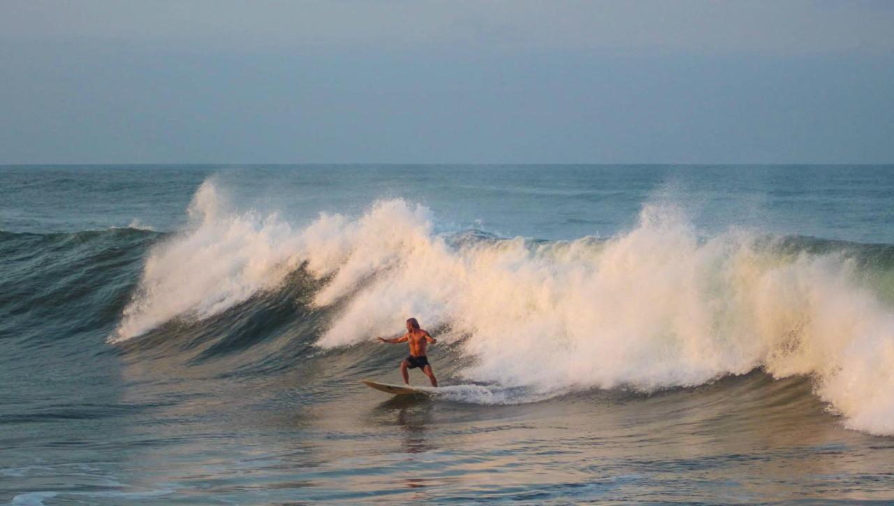 Free Spirit Ecuador, Puerto Engabao Hotel Buitenkant foto